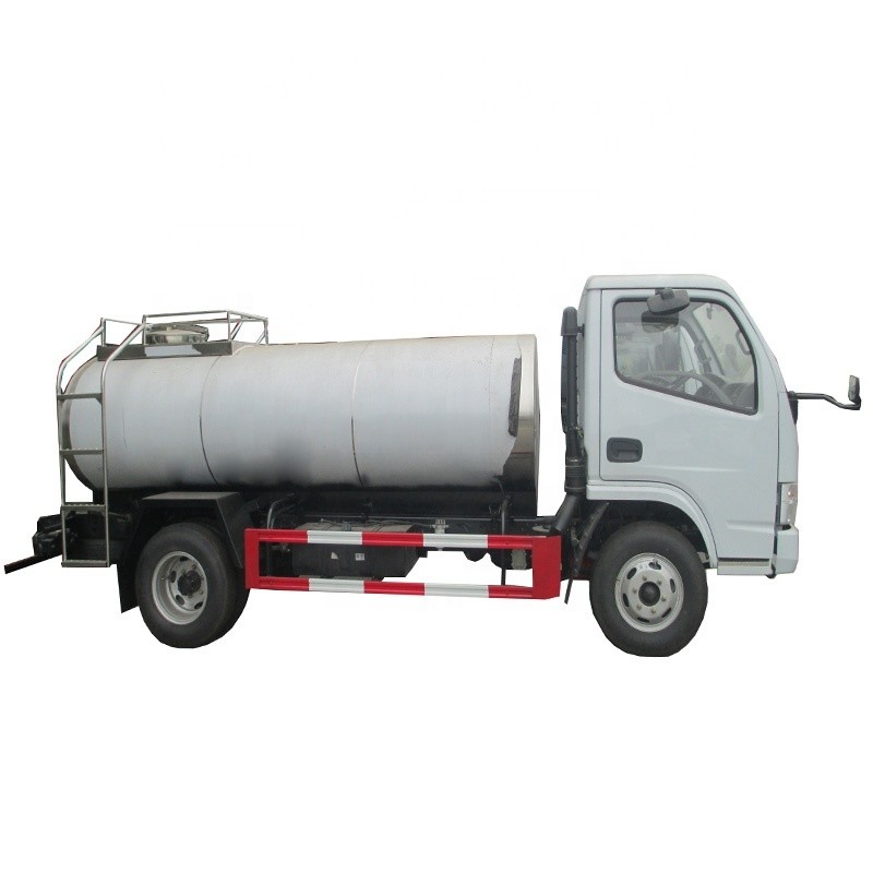 東風 4x2 5000L ステンレス鋼製散水車 5000L 飲料水運搬車 5000L 飲料水供給車