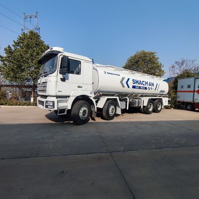 SHACMAN 8X4 Manual Transmission Oil Fuel Delivery Truck 25CBM